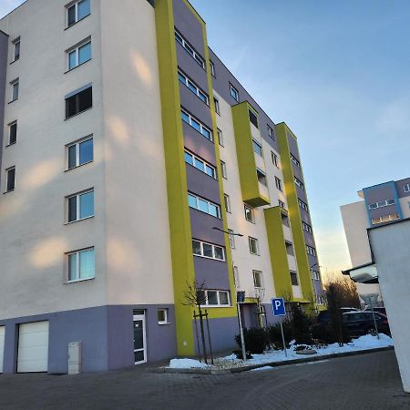 Apartman Greenside Michalovce Ngoại thất bức ảnh