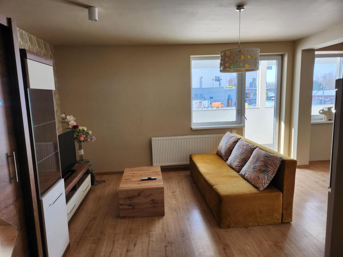 Apartman Greenside Michalovce Ngoại thất bức ảnh